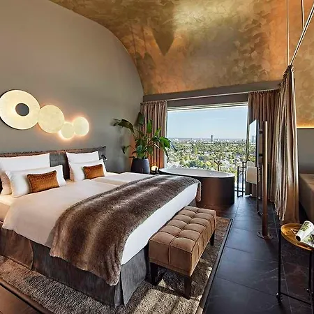 Lindner Seestern דיסלדורף